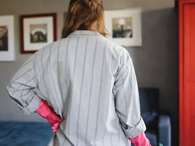 Kattenurine-geur volledig verwijderen: stappenplan per oppervlak